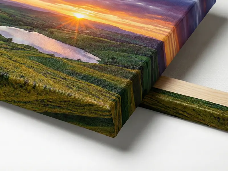Détail toile tendue sur châssis